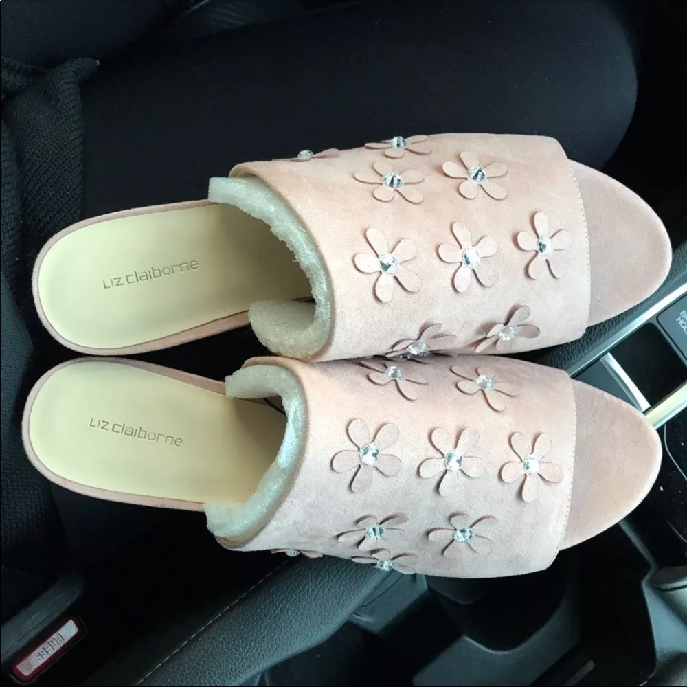 Pink slip on with 3D floral design